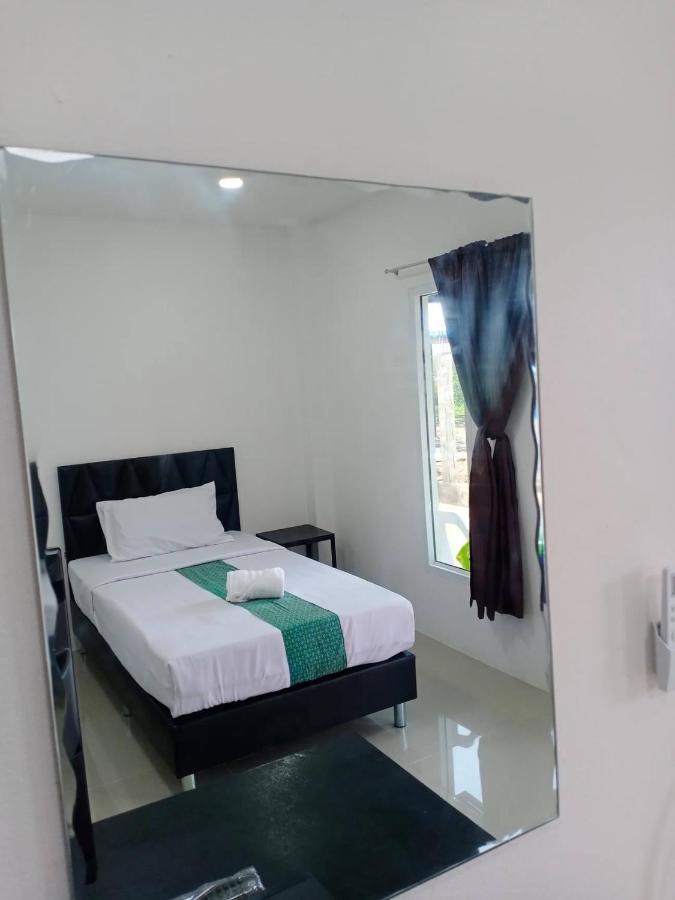 Tom'S House Hotel Khura Buri Екстериор снимка