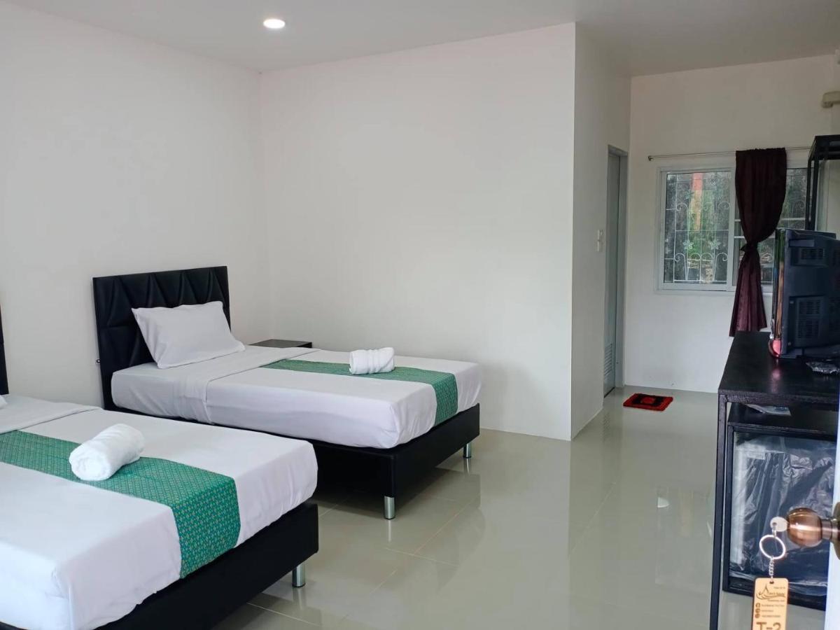 Tom'S House Hotel Khura Buri Екстериор снимка