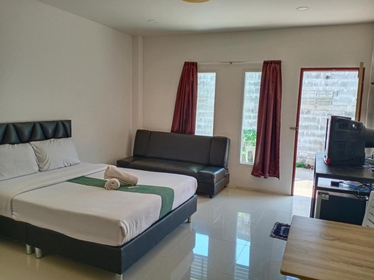 Tom'S House Hotel Khura Buri Екстериор снимка